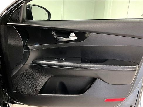 Used 2021 Kia Forte GT-Line w/ GT-Line Premium Package image 23