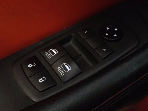 Used 2021 Dodge Challenger GT w/ Plus Package image 27