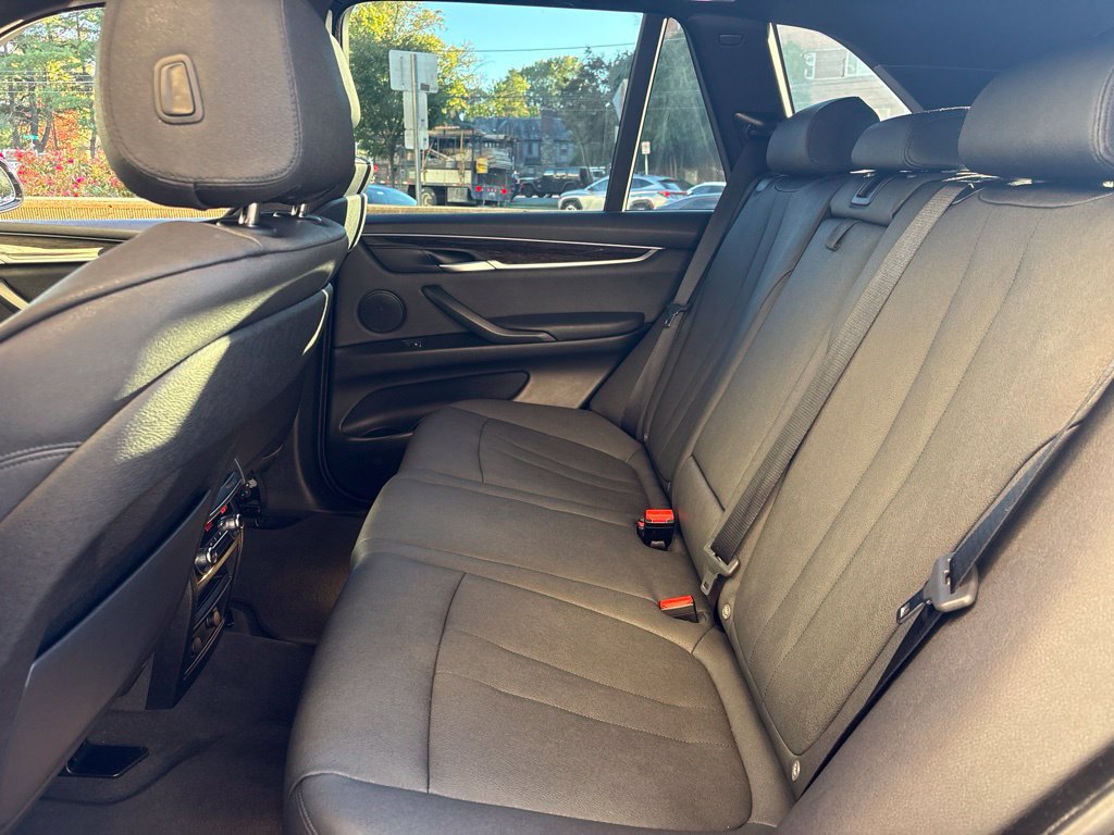 Used 2018 BMW X5 sDrive35i RWD image 10