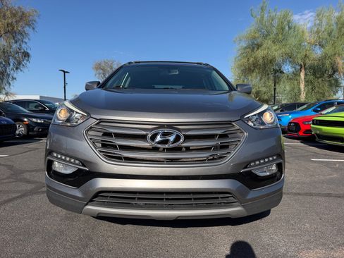 Used 2017 Hyundai Santa Fe Sport FWD image 23