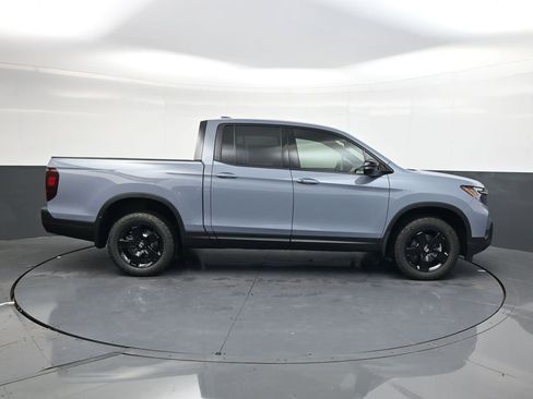 Used 2026 Honda Ridgeline Black Edition image 3