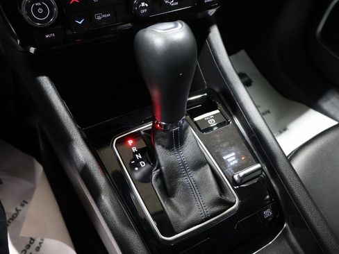 Used 2022 Jeep Compass Latitude image 34