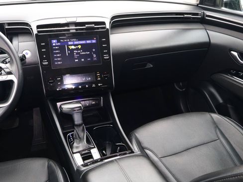 Used 2022 Hyundai Tucson SEL w/ Convenience + Premium Package FWD image 10