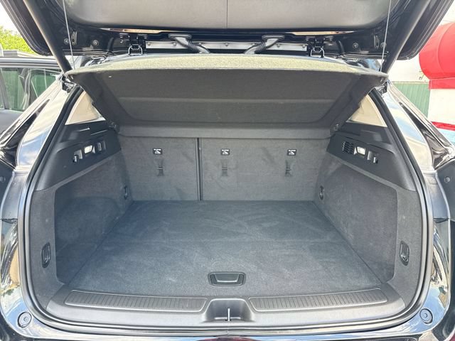 Used 2023 Buick Envision Avenir FWD image 24