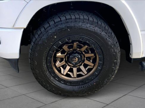 Used 2021 RAM 1500 Limited w/ Bed Utility Group image 11