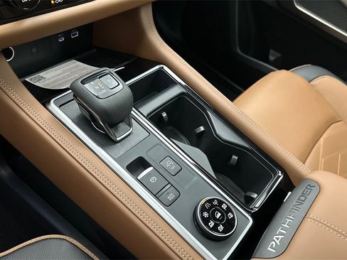 New 2025 Nissan Pathfinder Platinum w/ Cargo Package image 14