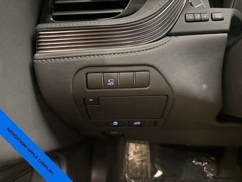 Used 2020 Lexus LS 500 w/ Interior Upgrade Package RWD image 11