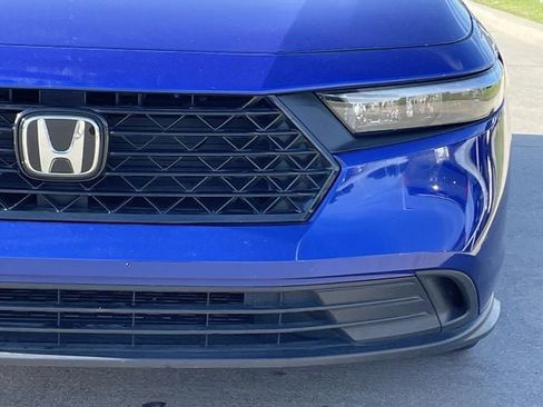 Used 2024 Honda Accord Sport image 8
