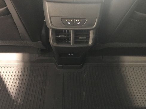 Certified 2026 GMC Terrain Elevation w/ Elevation Premium Package image 18