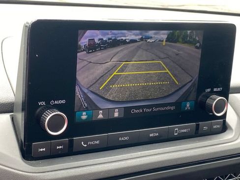 Used 2024 Honda Accord EX image 9