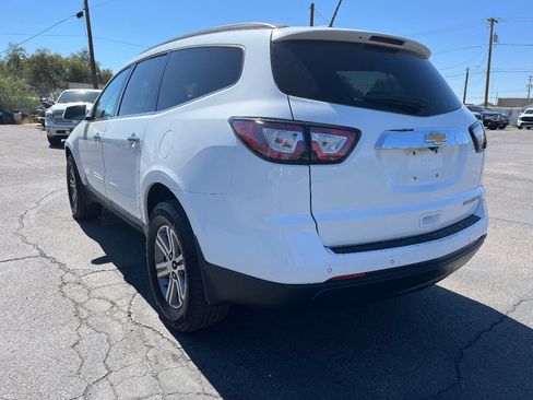 Used 2016 Chevrolet Traverse LT FWD image 7