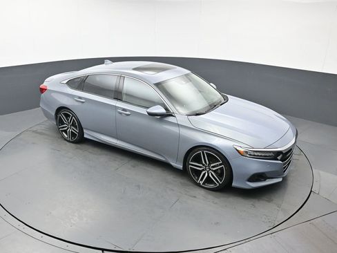 Used 2021 Honda Accord Touring image 47