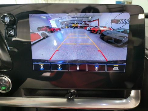 Used 2022 Chevrolet Corvette Stingray Premium Conv w/ Z51 Performance Package image 36