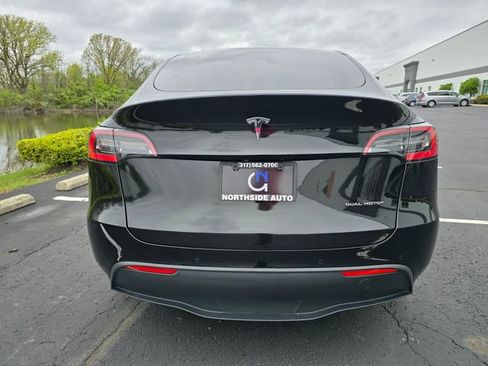 Used 2021 Tesla Model Y Long Range AWD/4WD image 8