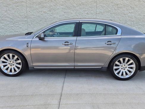 Used 2012 Lincoln MKS FWD image 6