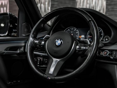 Used 2018 BMW X5 xDrive50i AWD/4WD image 15