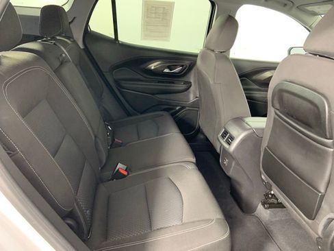 Used 2024 GMC Terrain SLE FWD image 12