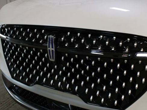 New 2026 Lincoln Nautilus Reserve AWD/4WD image 63