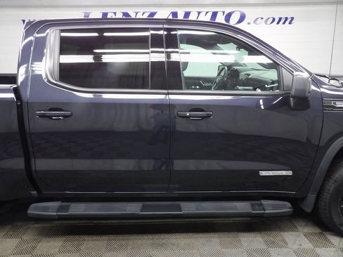 Used 2025 GMC Sierra 1500 Elevation image 35
