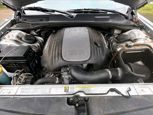 Used 2009 Dodge Challenger R/T image 30