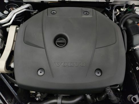 Used 2023 Volvo S60 T8 Ultimate AWD/4WD image 39