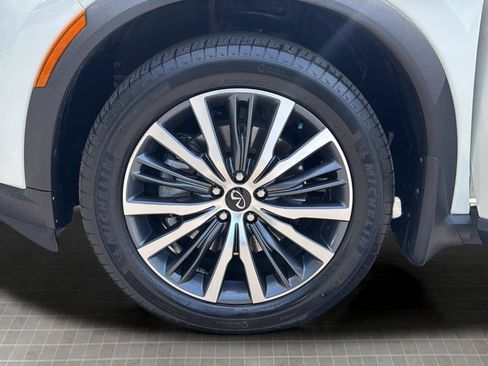 Used 2023 INFINITI QX60 Sensory AWD/4WD image 46