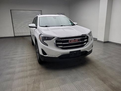 Used 2020 GMC Terrain SLT image 14