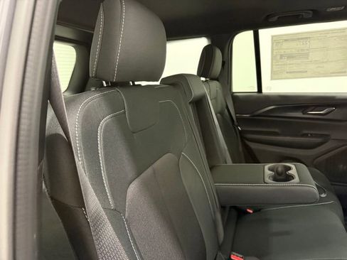 New 2025 Jeep Grand Cherokee Laredo X w/ Luxury Tech Group I AWD/4WD image 12