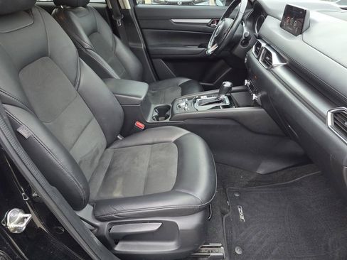 Used 2019 MAZDA CX-5 Touring image 14