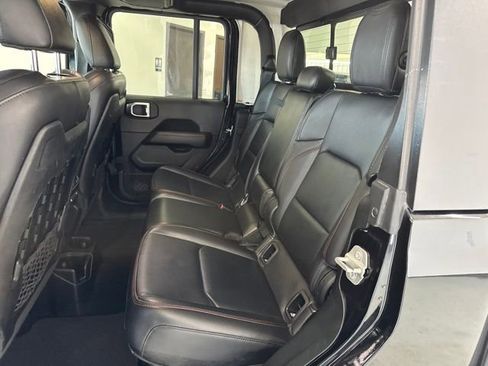 Used 2020 Jeep Gladiator Rubicon w/ Uconnect 4C Nav & Sound Group AWD/4WD image 20