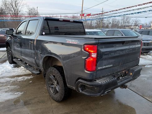 Used 2021 Chevrolet Silverado 1500 LT Trail Boss w/ Bed Protection Package image 3