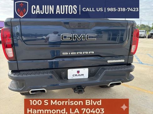 Used 2021 GMC Sierra 1500 Elevation w/ X31 Off-Road Package AWD/4WD image 9