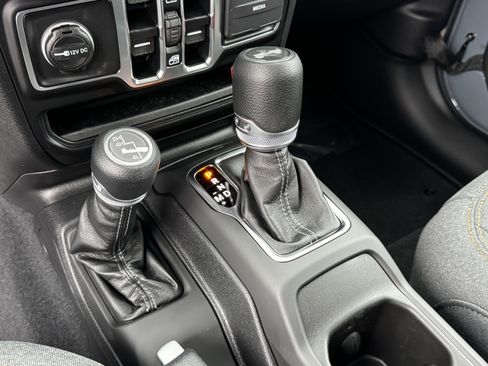 New 2025 Jeep Wrangler Sport S image 22