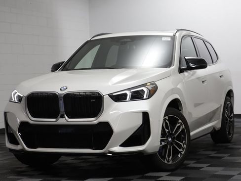Used 2025 BMW X1 M35i AWD/4WD image 1