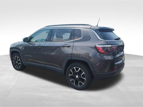Used 2022 Jeep Compass Latitude w/ Sun and Sound Group FWD image 13