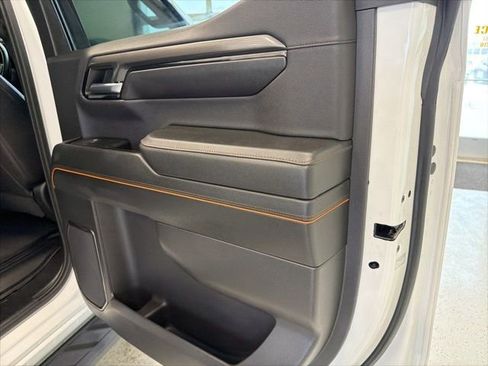 Used 2024 GMC Sierra 1500 AT4 w/ Technology Package image 49