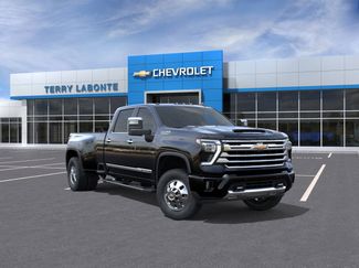New 2026 Chevrolet Silverado 3500 High Country w/ High Country Premium Package video 2
