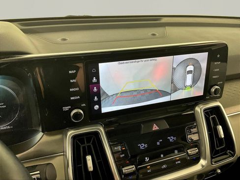 Used 2022 Kia Sorento SX FWD image 14