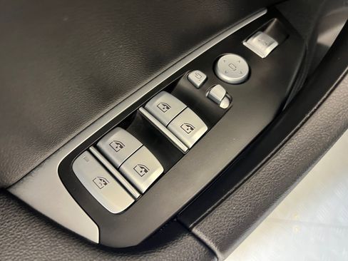 Used 2023 BMW X3 xDrive30i w/ Convenience Package w/ZPA image 24