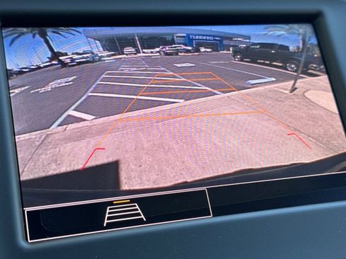 Used 2024 Chevrolet Equinox LS w/ LS Convenience Package FWD image 21