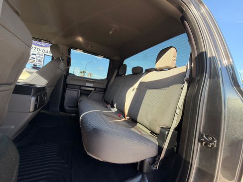 Used 2018 Ford F150 XLT w/ Equipment Group 302A Luxury image 10