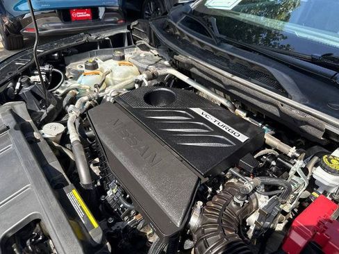Certified 2024 Nissan Rogue SV FWD image 30