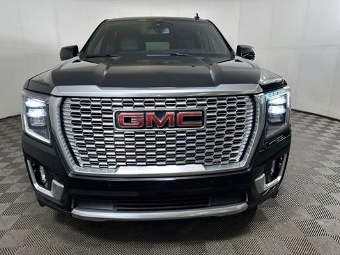 Used 2022 GMC Yukon Denali AWD/4WD image 8