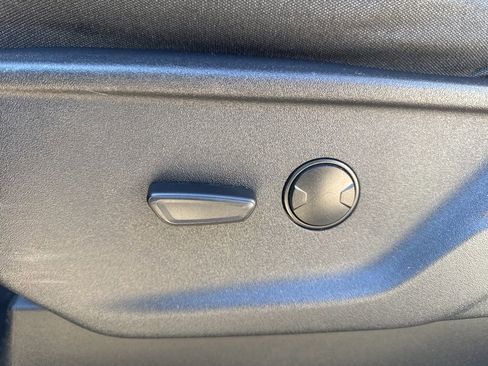 Used 2023 Ford F150 XLT image 17