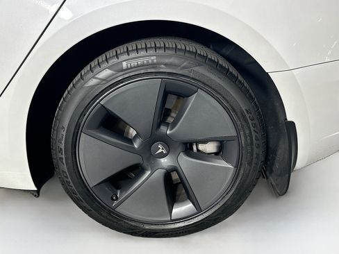 Used 2023 Tesla Model 3 Standard Range RWD image 11
