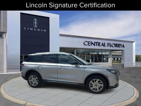 Used 2022 Lincoln Corsair FWD image 1