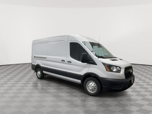 New 2026 Ford Transit 350 148 Medium Roof AWD image 34