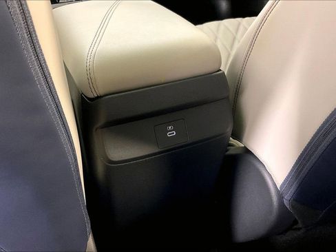 New 2026 Nissan Sentra SL w/ Floor Mat Package FWD image 42