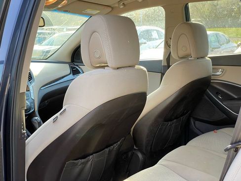 Used 2017 Hyundai Santa Fe Sport image 24