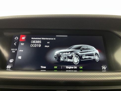 Used 2025 Alfa Romeo Stelvio Sprint w/ Convenience Package image 34